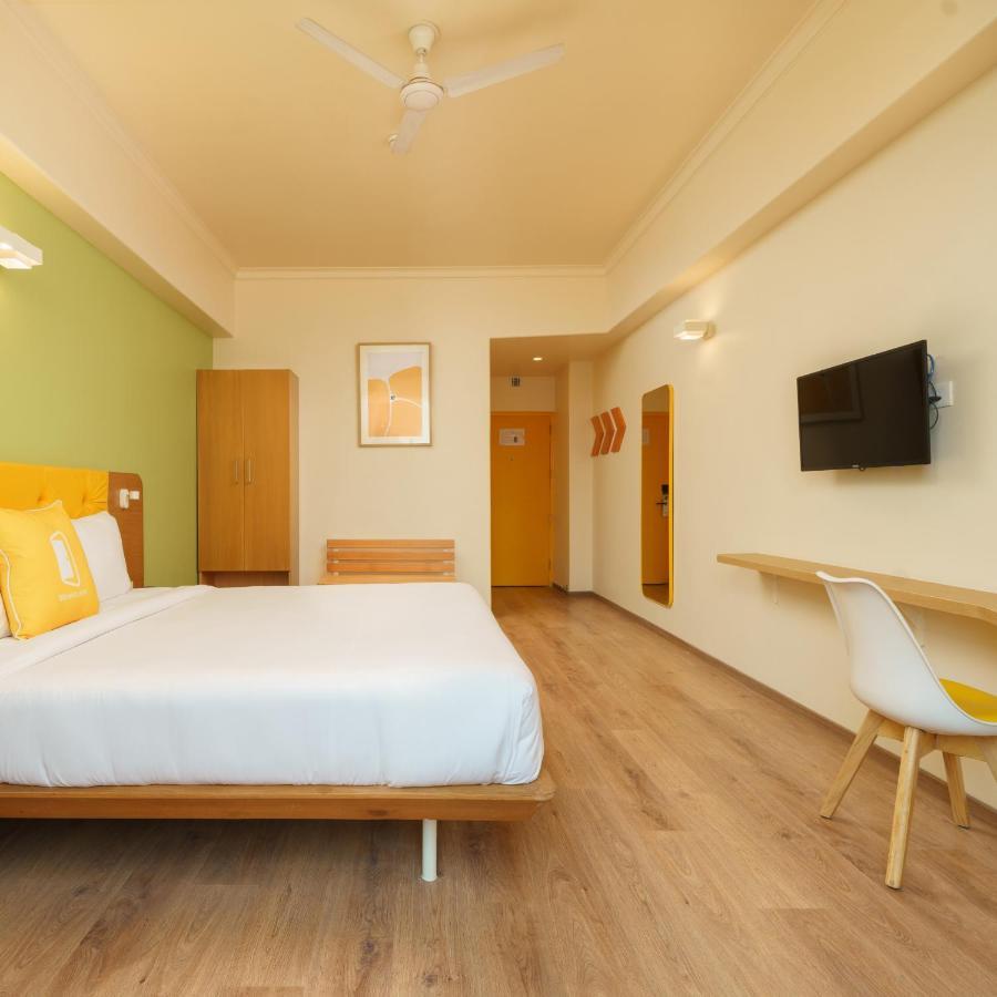 Bloom Hotel - Sector 62 Noida Esterno foto