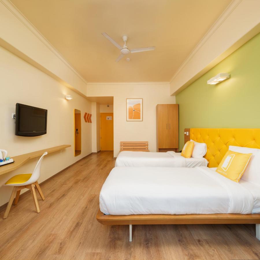 Bloom Hotel - Sector 62 Noida Esterno foto